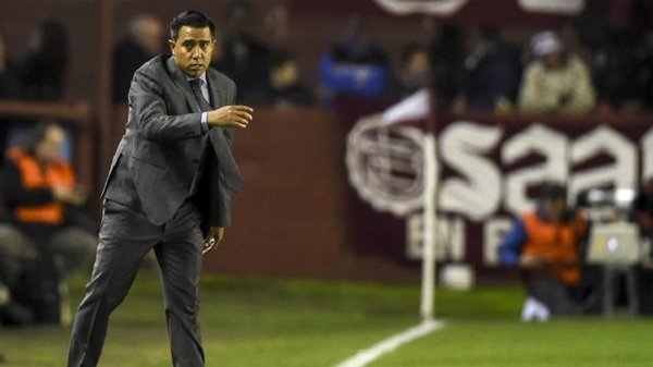 César Farias: “Paraguay no está de rodillas, es una gran selección” | Noticias Paraguay
