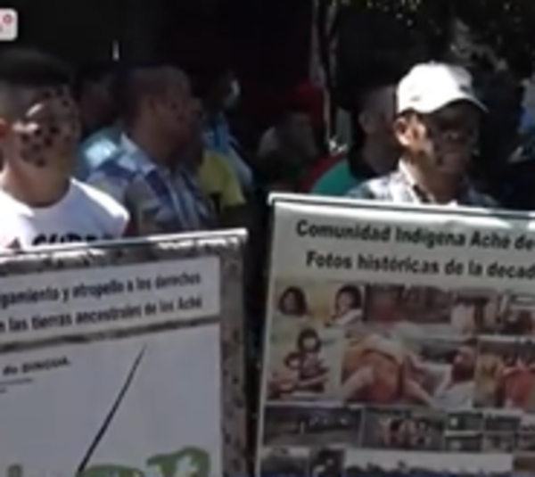 Indígenas exigen sus derechos con movilizaciones en Asunción - Paraguay.com