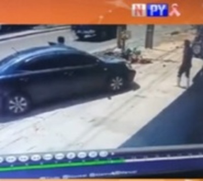 Motociclista muere en accidente, un policía es el involucrado - Paraguay.com