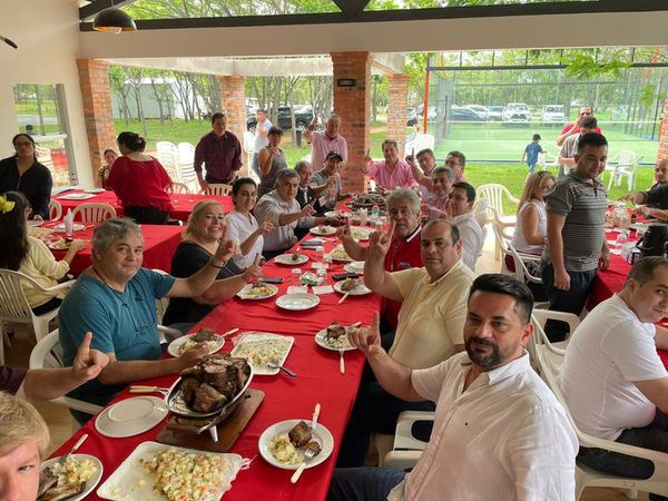 Leales a González Daher sigue copando la estructura de la Dinac - Nacionales - ABC Color