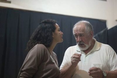La obra “La zorra y las uvas” ofrece un viaje a la antigua Grecia, con cuatro funciones - ABC en el Este - ABC Color