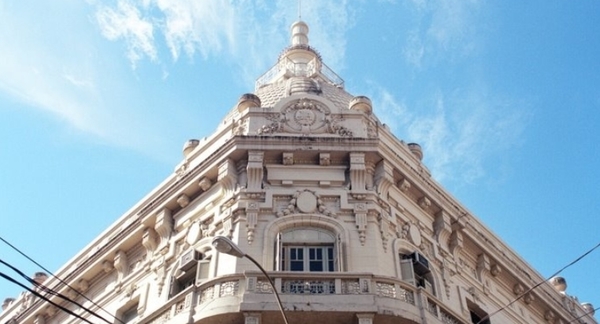 Hacienda subastó Bonos por G. 85.300 millones a 20 años de plazo