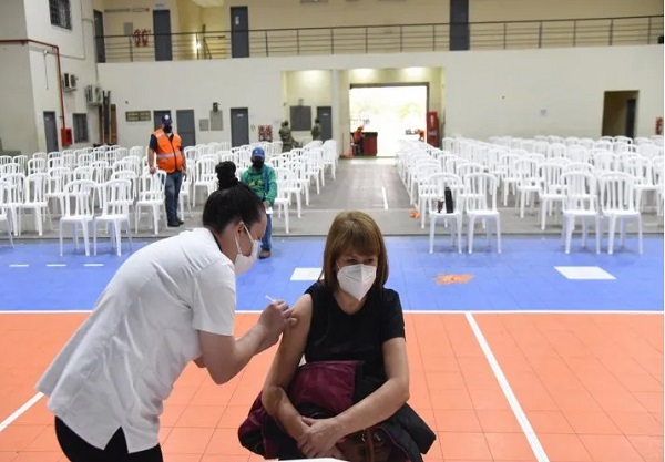 “Tenemos vacunas y la gente no se está acercando”, dice Borba
