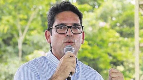 Gobernador sale ileso de atentados en Colombia
