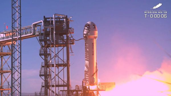 Actor de Star Trek viaja al espacio a bordo del cohete de Jeff Bezos