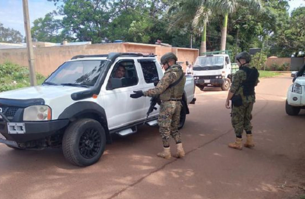 Atentado deja un fallecido y varios heridos en Capitán Bado - Noticiero Paraguay