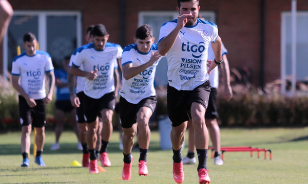 Eduardo Berizzo ya tiene definido el equipo de Paraguay - OviedoPress