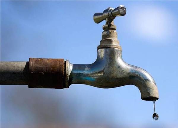 Vecinos reclaman falta de agua en el barrio La Blanca de Ciudad del Este - La Clave