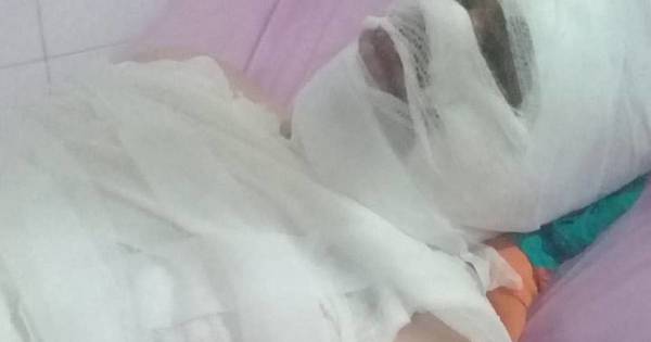 La Nación / Pidió a su vecino que baje el volumen de su música y le derramó agua caliente