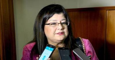 La Nación / #JusticiaparaClarisse: padre mantiene secuestrado a su hijo ante inacción judicial