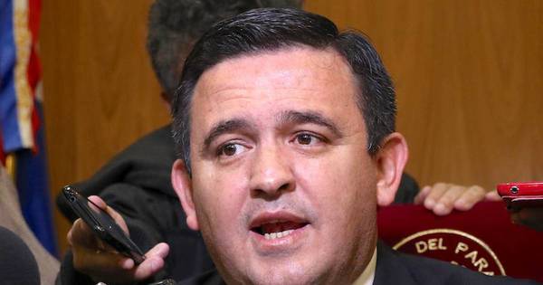 La Nación / Se filtran “sugerencias” de Eduardo Petta a docentes en conflicto con el Gobierno