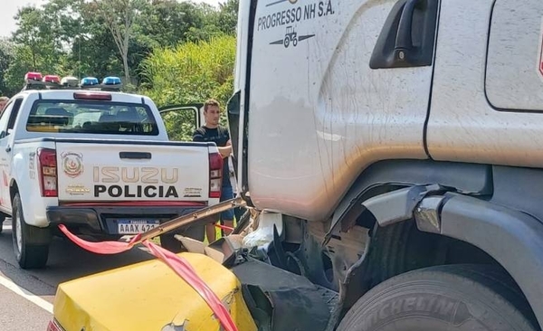 Diario HOY | Accidente fatal en Arroyos y Esteros: camión aplasta a un taxista