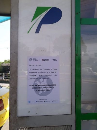 Sedeco realiza verificación de carteles indicadores de precio en estaciones de servicio - ADN Digital