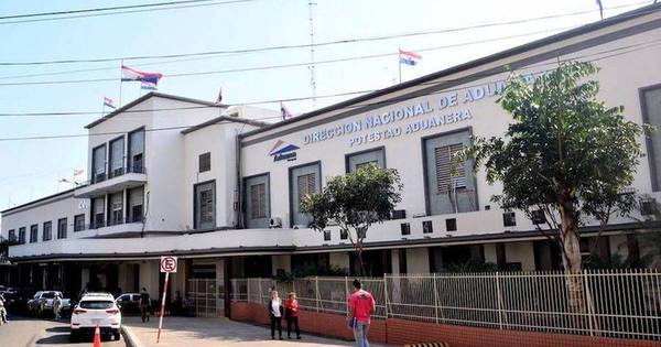 La Nación / Aduanas evalúa ampliar la facturación mínima