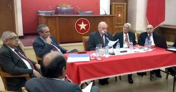 La Nación / Requisitos para presentar denuncias contra afiliados