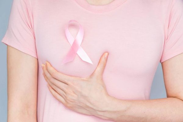 Mujeres que dieron de mamar a sus hijos tienen menos probabilidades de padecer cáncer de mama - Nacionales - ABC Color