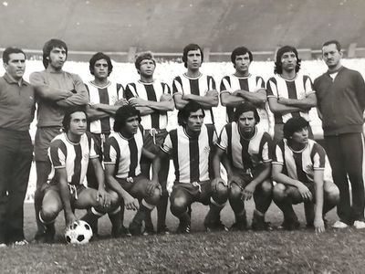 Un sismo, el vuelo “milagroso” en LAP y la hazaña: Jorge Insfrán y la única victoria de Paraguay en La Paz - Selección Paraguaya - ABC Color