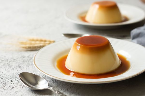 En el Día Mundial del Postre te mostramos cómo hacer flan de caramelo - Gastronomía - ABC Color