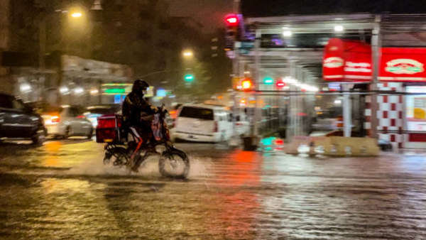 Murió un joven: Pedirán una ley que prohíba que salgan a la calle los deliverys cuando haya tormenta - ADN Digital