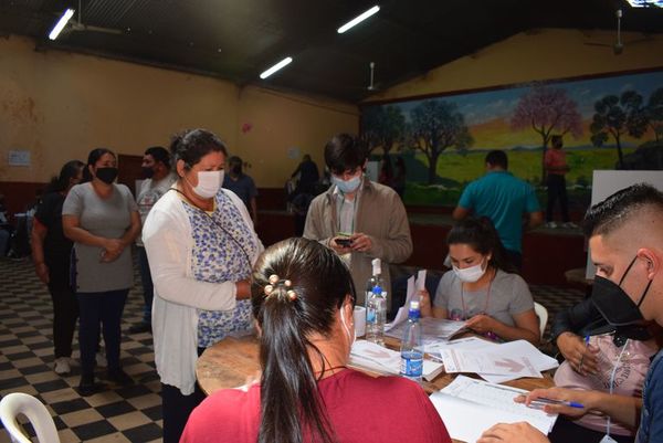 Mujeres de partidos tradicionales llegan a la Intendencia y Junta Municipal, en Paraguarí - Nacionales - ABC Color