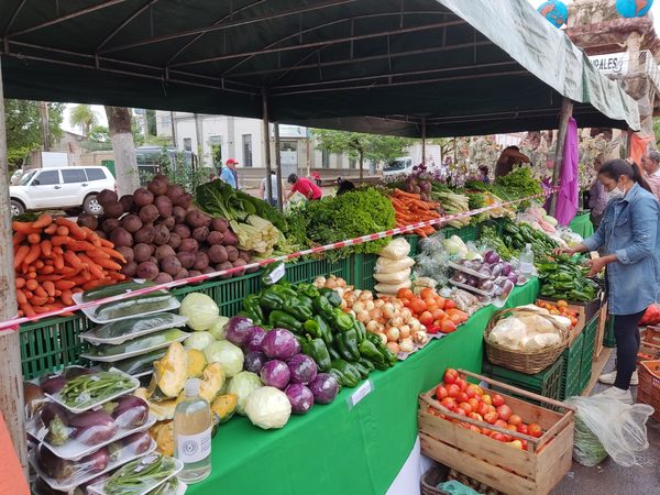 Feriantes concretaron ventas por más de 60 millones de guaraníes