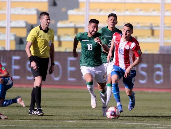Paliza boliviana a una floja Albirroja · Radio Monumental 1080 AM