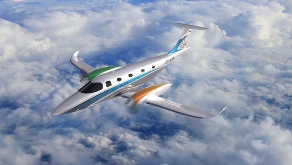 Air2E confirma compra del avión eFlyer 800 totalmente eléctrico