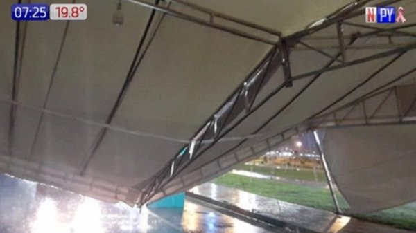 Temporal tumba Autovac de la Costanera | Noticias Paraguay