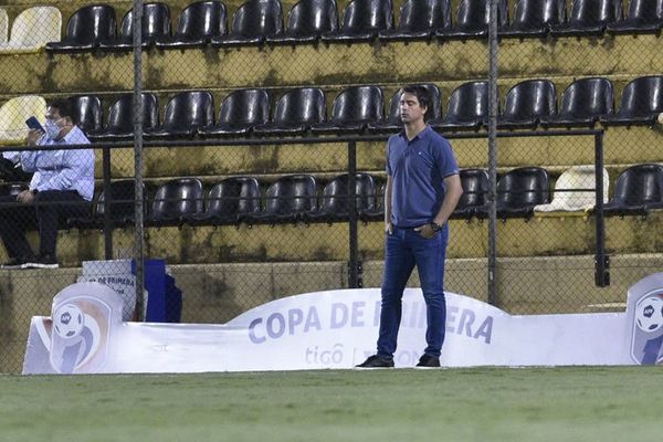 Rodrigo López, ¿el otro plan para dirigir a la selección? - Selección Paraguaya - ABC Color