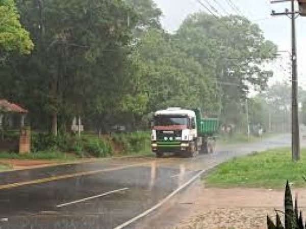Viernes cálido, húmedo y con tormentas eléctricas