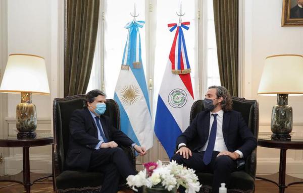 Canciller nacional visitó a su par argentino y acordaron apertura de pasos fronterizos