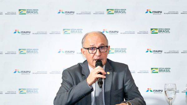 Director brasileño de Itaipú reitera que tarifa bajará desde el 2022