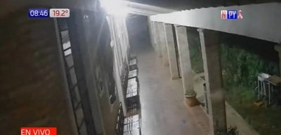 Roban escuela en San Lorenzo | Noticias Paraguay