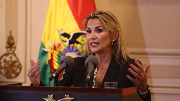 Expresidenta boliviana Jeanine Áñez es finalista al Premio Sájarov del Parlamento Europeo