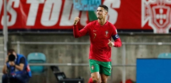 Diario HOY | ¡Cristiano no para de recibir premios!