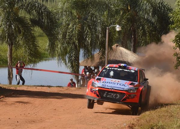 Pilotos y navegantes de la categoría RC2N no estarán en el rally de Encarnación - Automovilismo - ABC Color