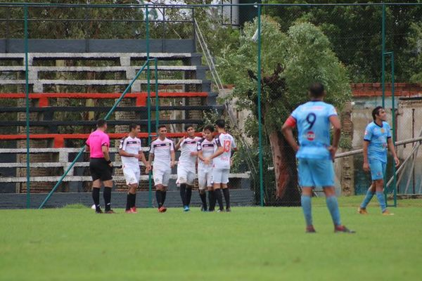 General Díaz triunfa en su último juego en casa - Fútbol de Ascenso de Paraguay - ABC Color