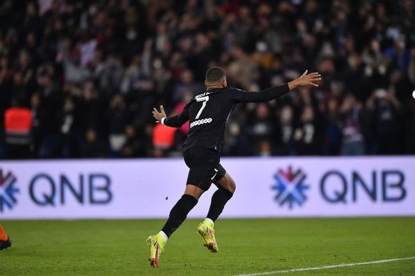 Mbappé rescata al PSG con un gol sobre el final