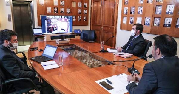 La Nación / Paraguay destaca la asistencia del FMI en materia de gobernanza