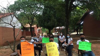 Docentes levantan huelga de hambre, pero no garantizan el retorno a clases