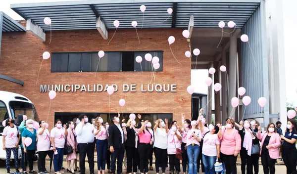 Octubre rosa: "Cuídate, regalate vida con el control anual" •