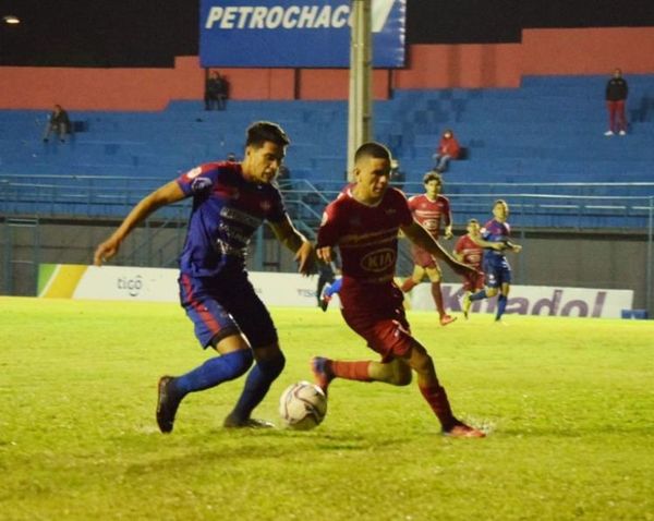 Independiente de Campo Grande gana y sigue con vida