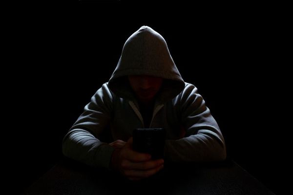Comunicador denuncia haber recibido mensajes de amenaza - Nacionales - ABC Color