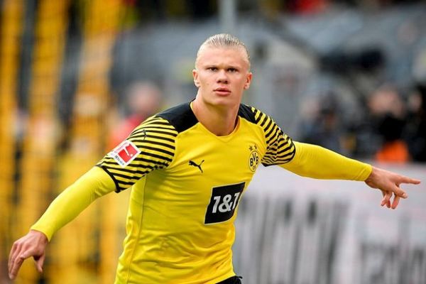 Haaland coloca al Borussia Dortmund como líder provisional