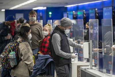 EE.UU aceptará el ingreso de extranjeros inmunizados con combinación de vacunas contra el Covid-19