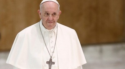 El papa aboga por un salario universal y la reducción de la jornada laboral