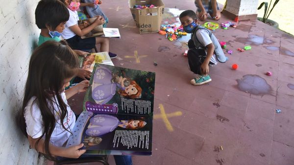 Escuela afronta la pandemia con lo que aprendió de la inundación