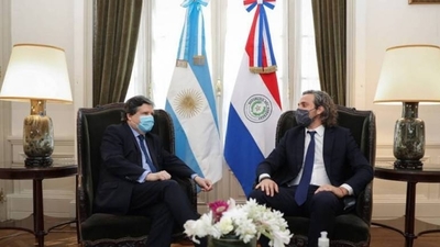 Diario HOY | Argentina abrirá el puente, pero a cambio pidió investigar muerte de niñas en combate militar