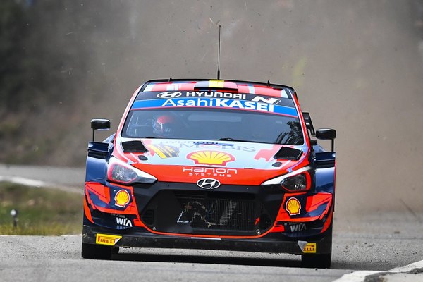 WRC: Neuville gana en España y le da un 'bálsamo' a Hyundai