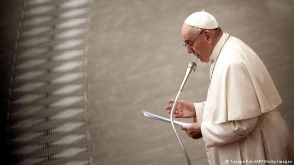 El papa Francisco condena los ataques en Noruega, Afganistán y Gran Bretaña